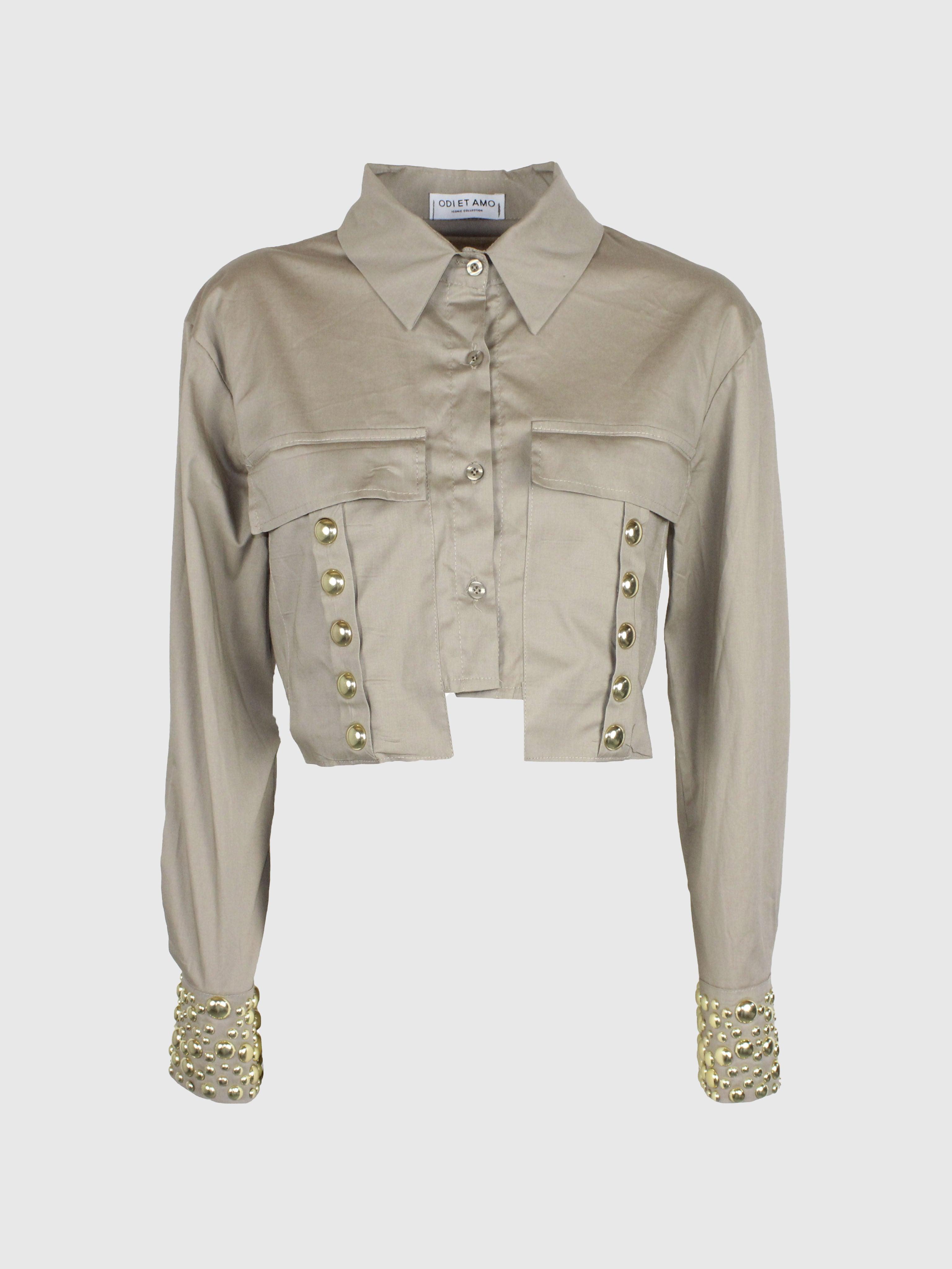 CAMICIA BEIGE STILE SAFARI CORTA CON TASCHE E BORCHIE ORO SU POLSI E COLLO