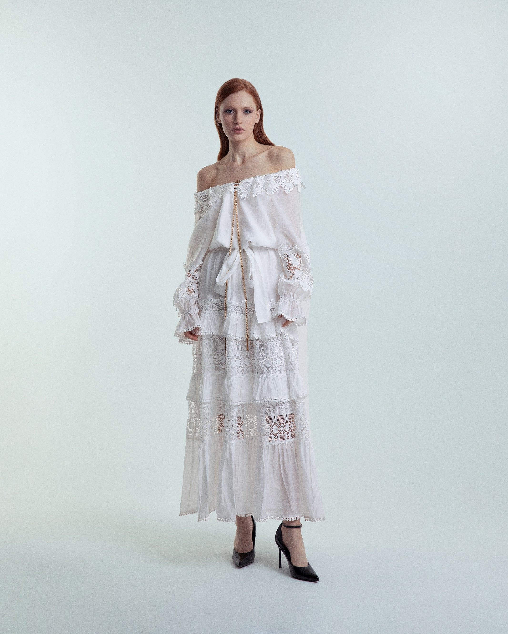 ABITO MIDI IN COTONE BIANCO CON SCOLLO BARDOT INSERTI IN PIZZO SEMITRASPARENTI