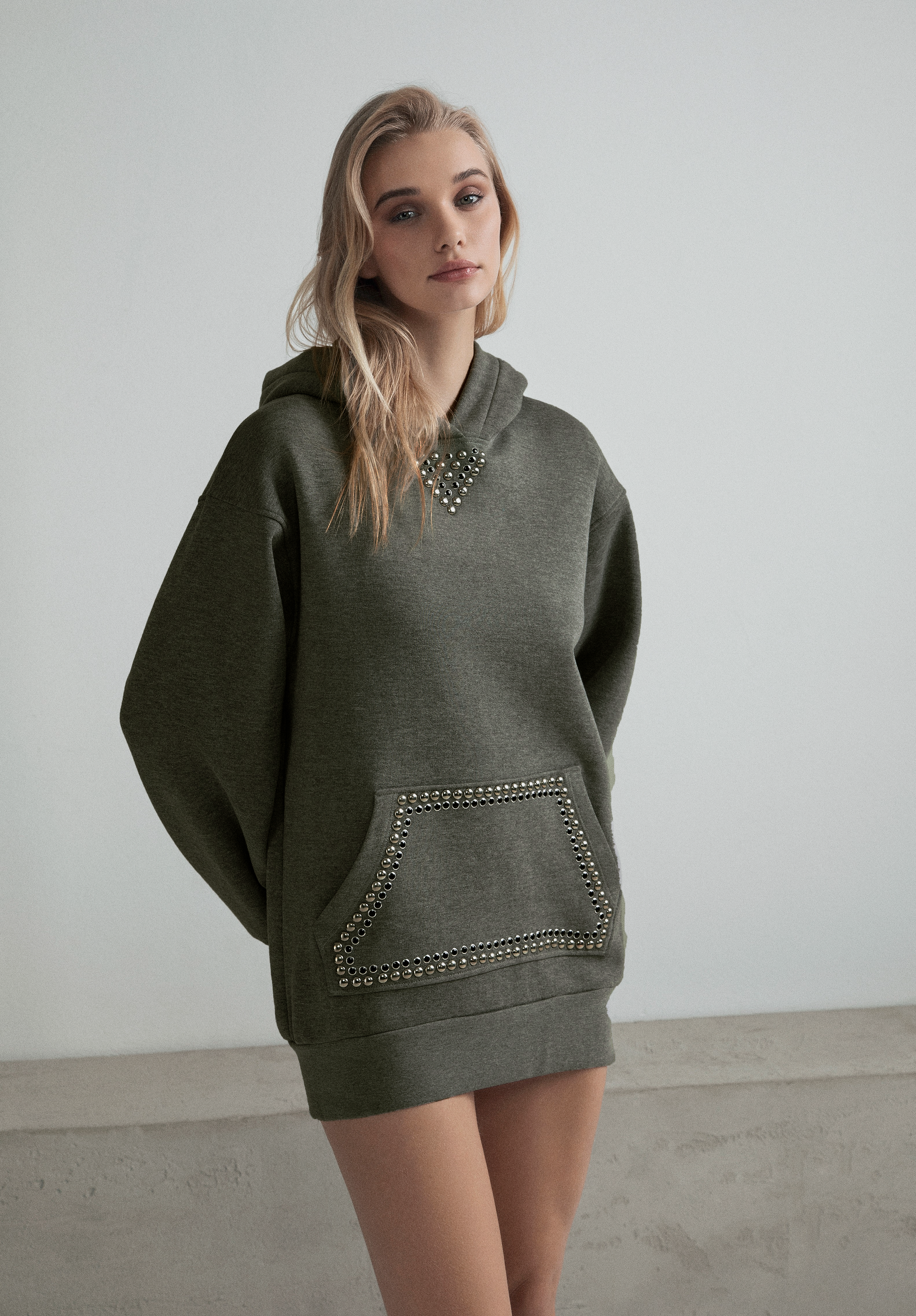 STUDDED SWEATSHIRT DRESS