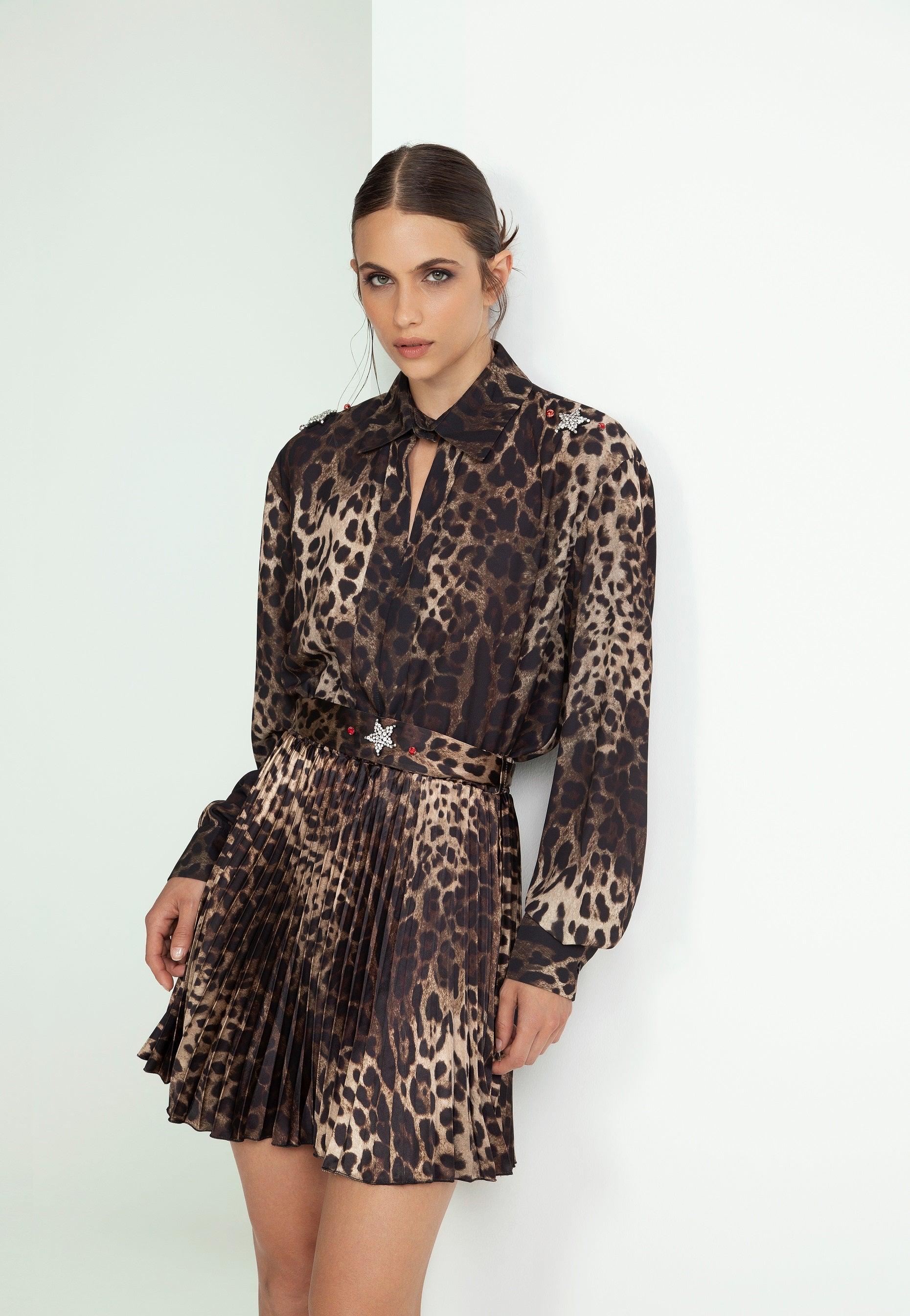 GONNA MORBIDA A PIEGHE STAMPA LEOPARDO CON CINTA LEOPARDO E CRISTALLI