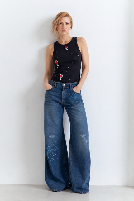 RIBBED TANK TOP WITH RHINESTONE AND EMBROIDERY 