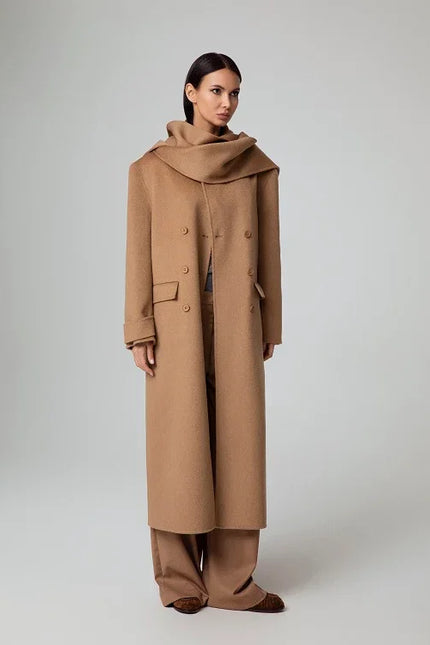 OVERSIZED COAT WITH 100% WOOL SCARF