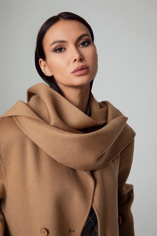 CAPPOTTO OVERSIZE CON SCIARPA  100% LANA