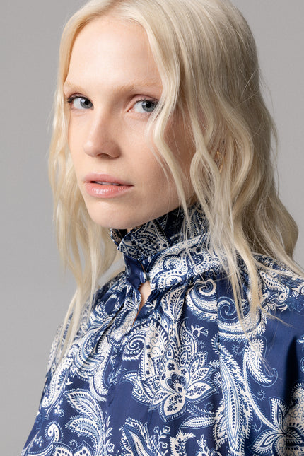 BLUSA MANICA A RUOTA CON ROUCHES