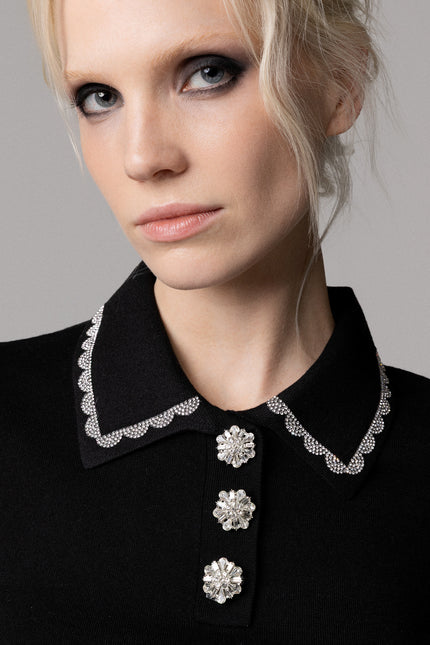 ALT Text: Bottoni gioiello style MAGLIA STILE POLO CON BOTTONI GIOIELLO for women