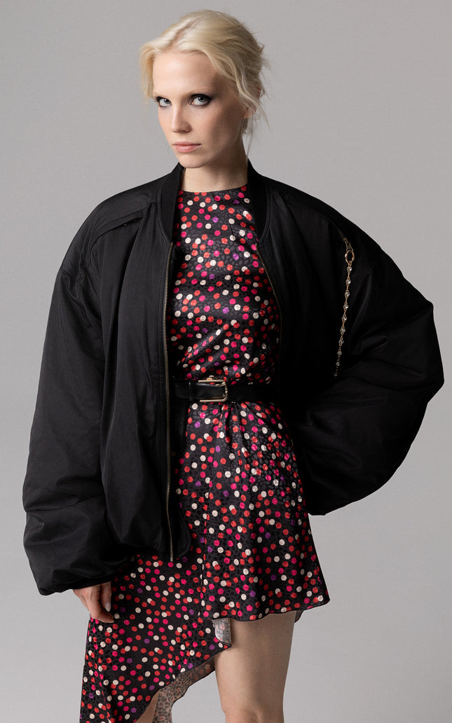 ALT Text: NERO BOMBER OVERSIZE MANICA A PALLONCINO for women