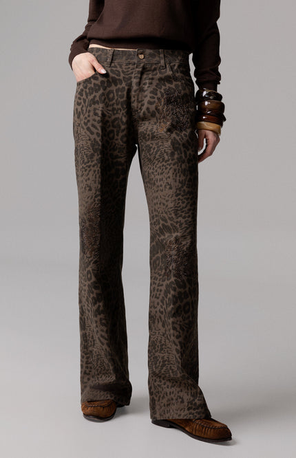 ALT Text: Strass tono su tono style PANTAPALAZZO BULL STAMPATO CON STRASS for women