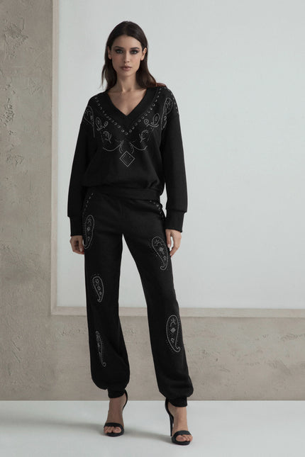 V-NECK SWEATSHIRT WITH PAISLEY PATTERN