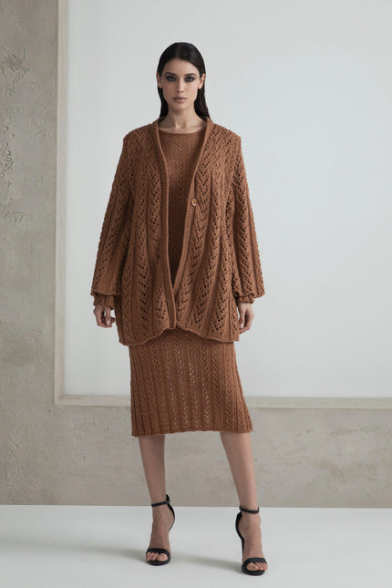 OVERSIZED WOOL BRAIDED KNIT COAT WITH ONE BUTTON AND POCKETS