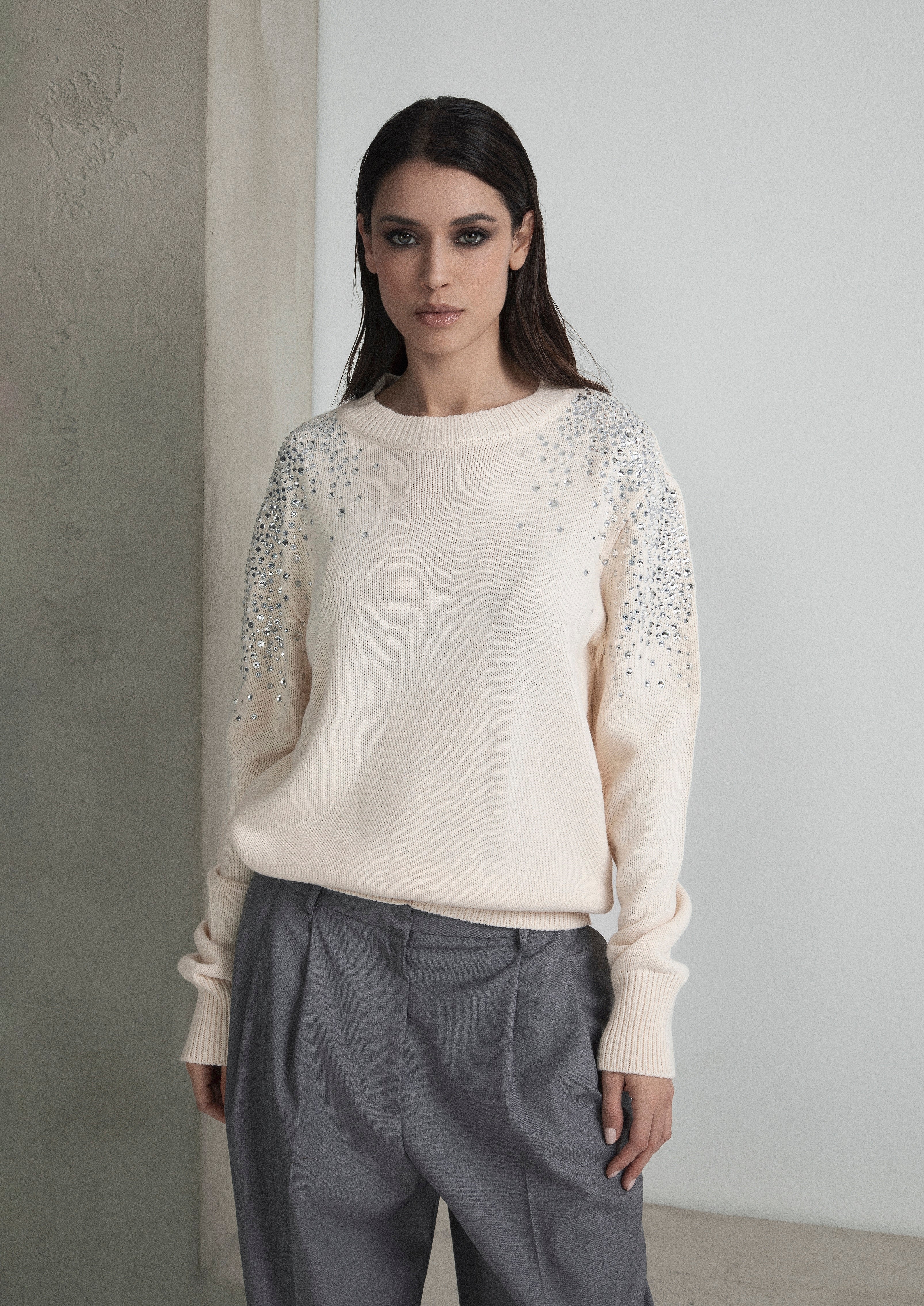 PULL‐OVER RELAXED MANICA LUNGA CON CRISTALLI
