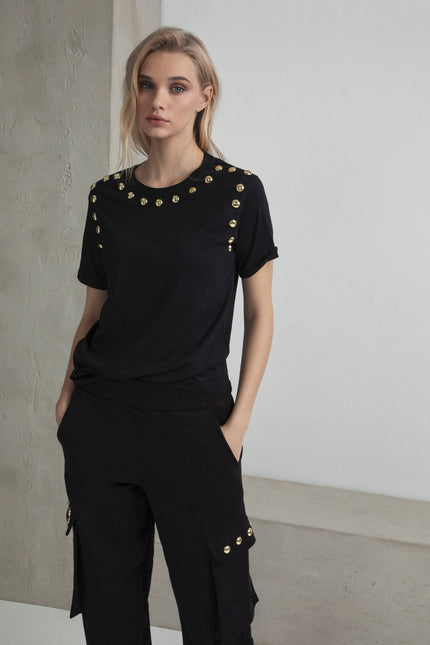 NORMAL FIT T-SHIRT WITH STUDS
