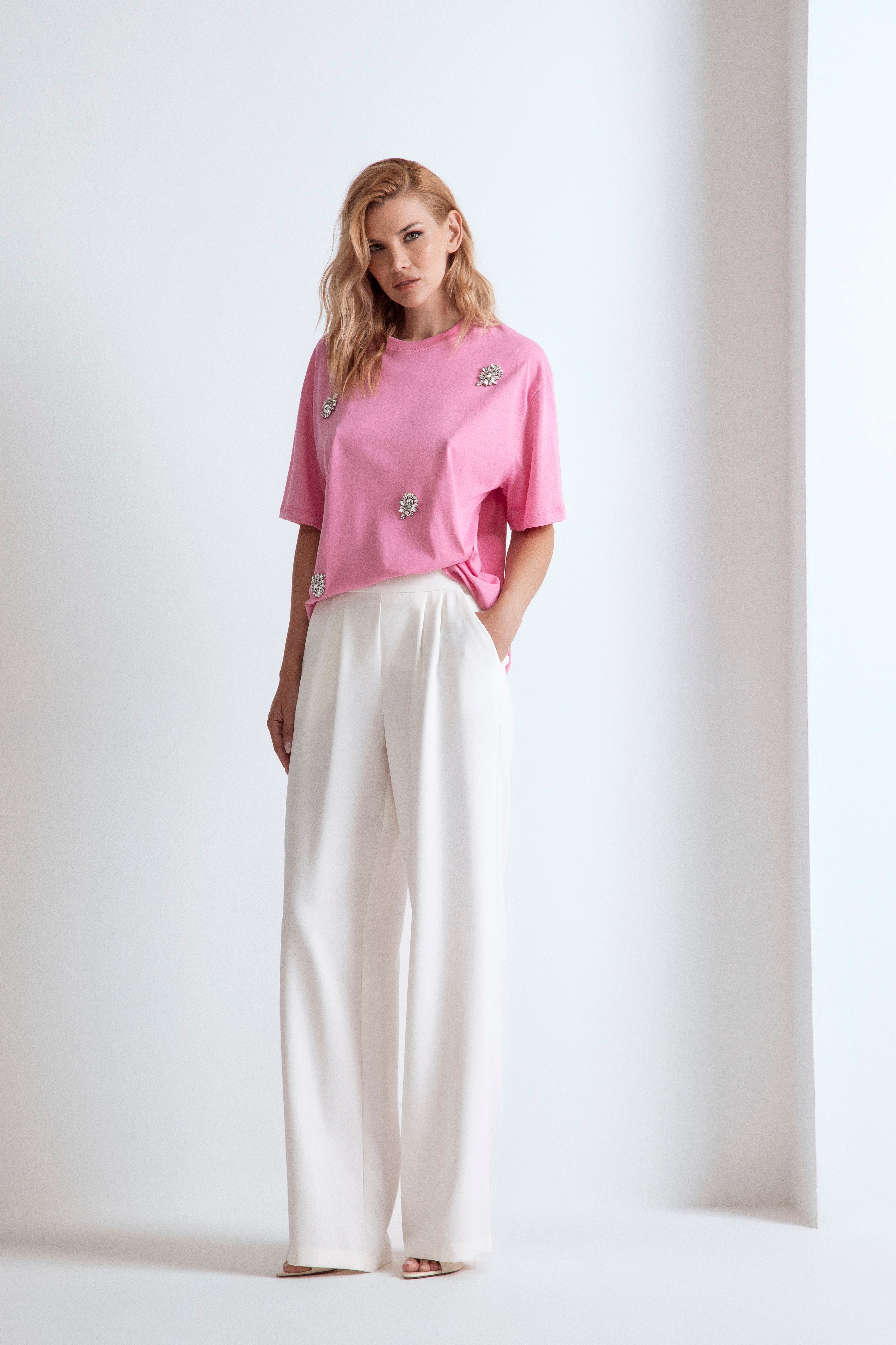 T-SHIRT PARIS OVERSIZE IN COTONE CON FOGLIE GIOIELLO