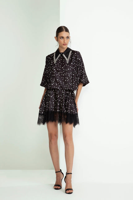 ABITO MORBIDO STAMPATO CON STRASS E PIZZO NERO