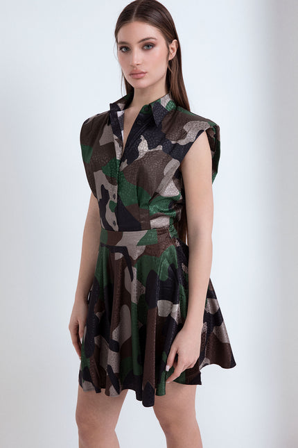 CAMICIA SFIANCATA CON SPALLINE