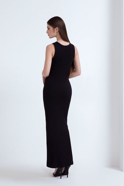 LONG RIBBED DRESS WITH FLAT STUDS 