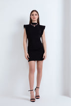 BLACK / 38