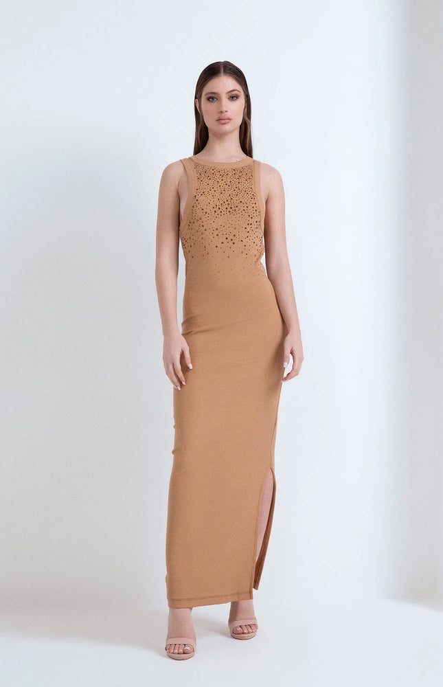 LONG RIBBED DRESS WITH RHINESTONE ON THE FRONT