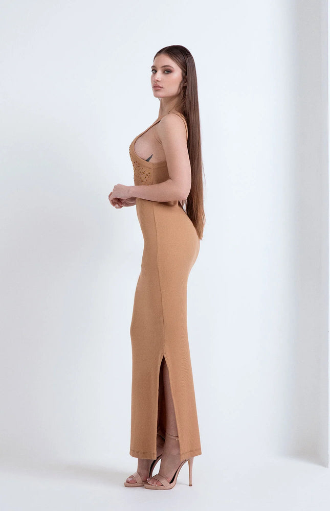 LONG RIBBED DRESS WITH RHINESTONE ON THE FRONT