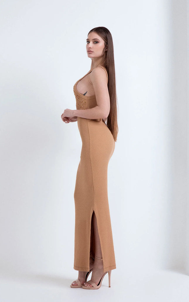 LONG RIBBED DRESS WITH RHINESTONE ON THE FRONT