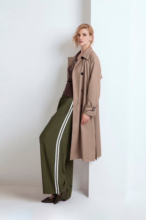 TRENCH OVERSIZE CON BOTTONI E BORCHIE ORO