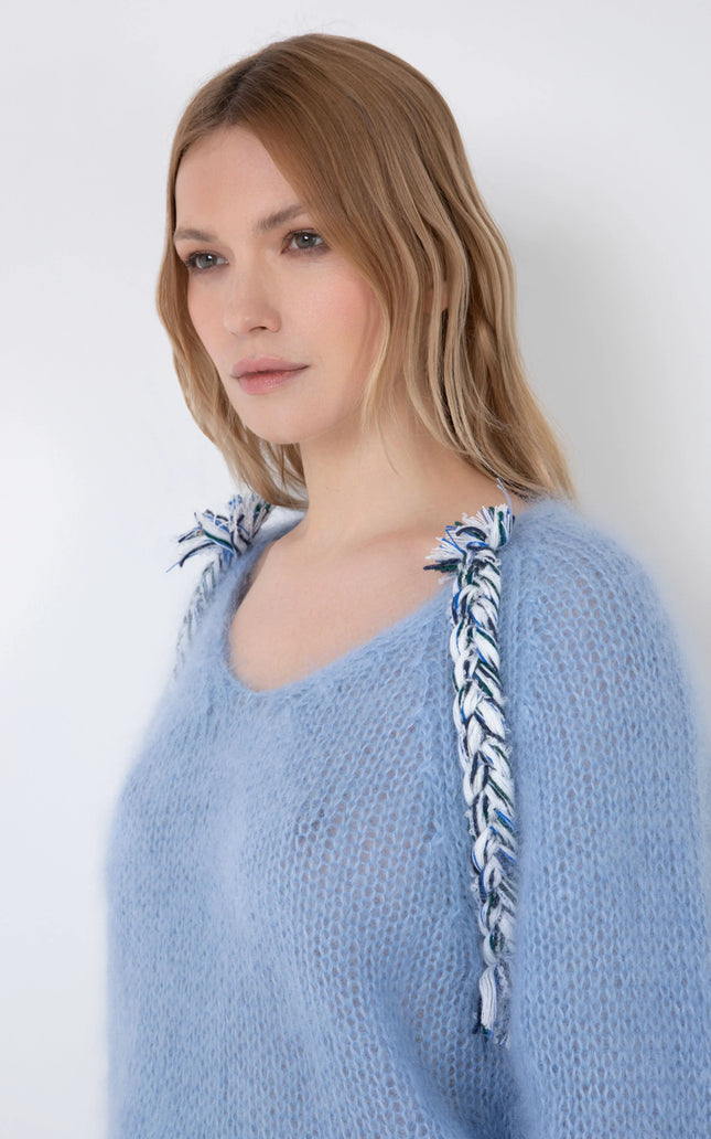 V-NECK PULLOVER IN MOHAIR BLEND WITH BRAID DECORATION